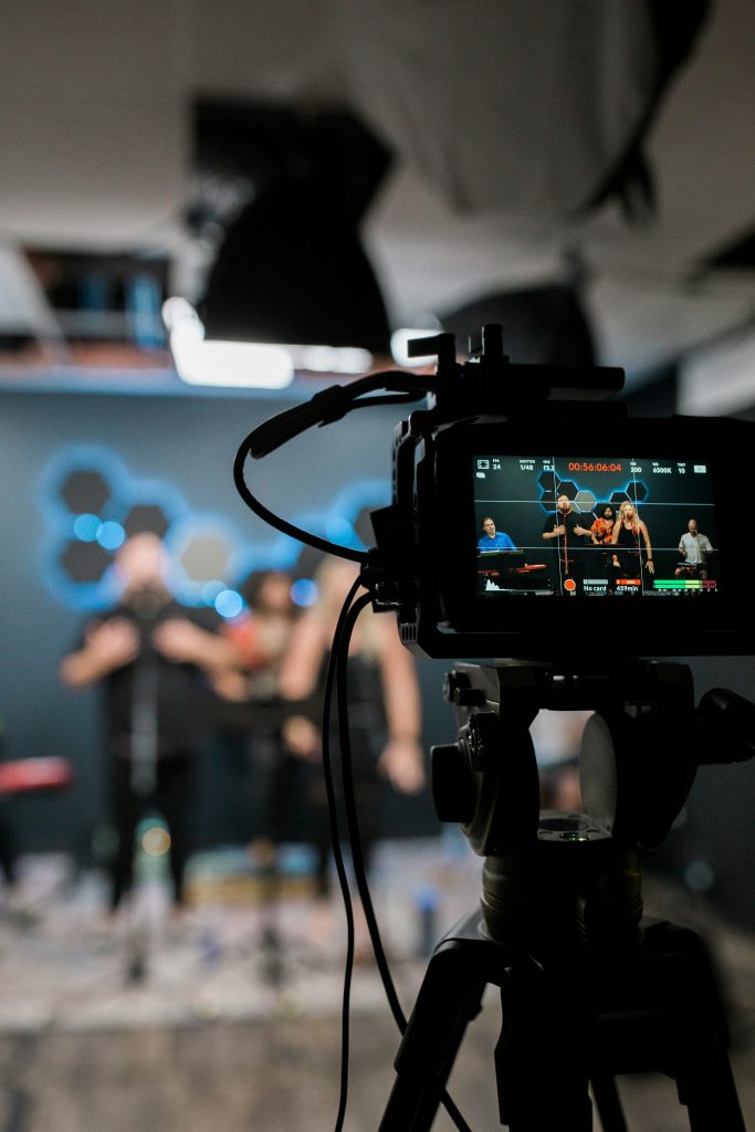 filmmaker grabando vídeo corporativo para Andalucía